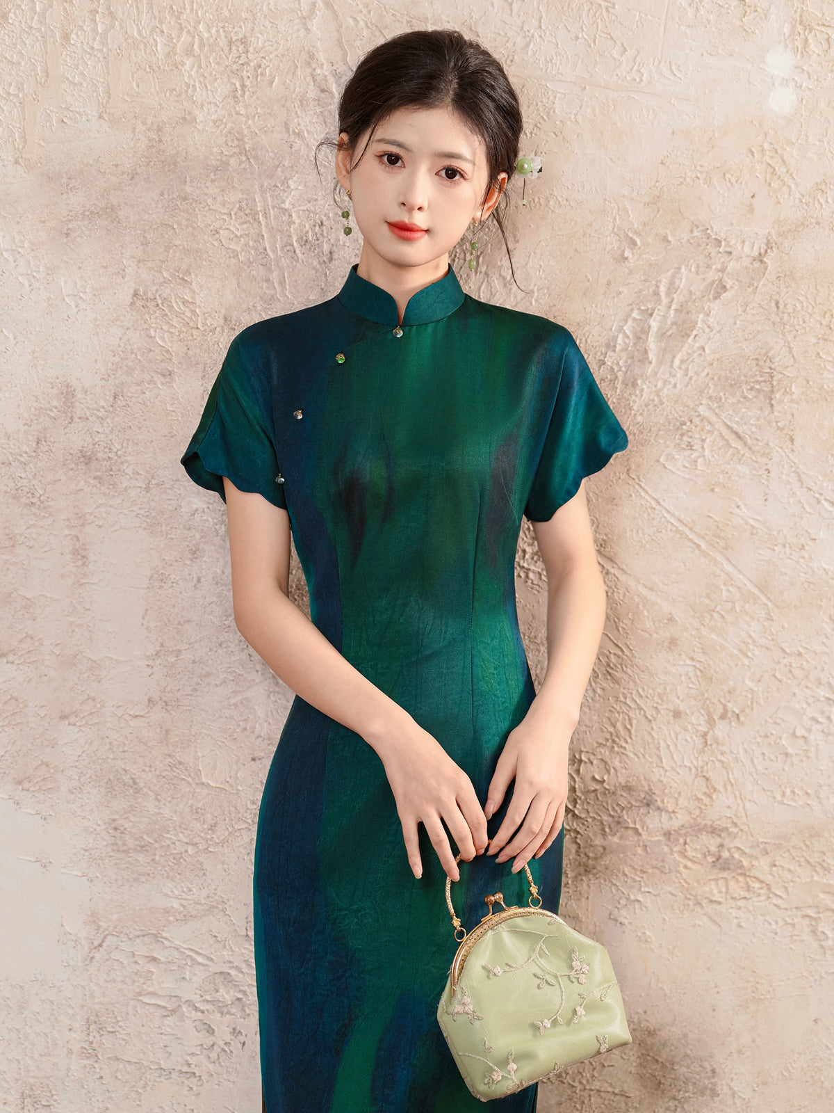 Cui Ying 翠影 - Scallop Sleeve Aurora Inspired Long Cheongsam