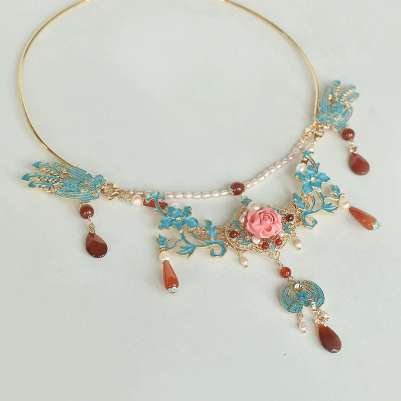 Chinese Wedding Hair Accessories: Colors and Phoenixes