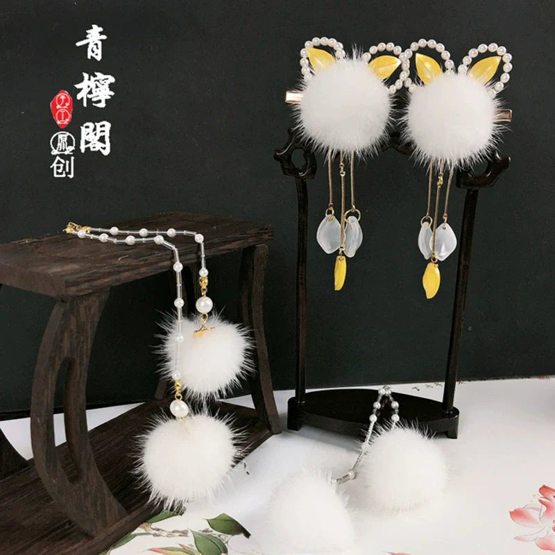 Hair Clips: Furball