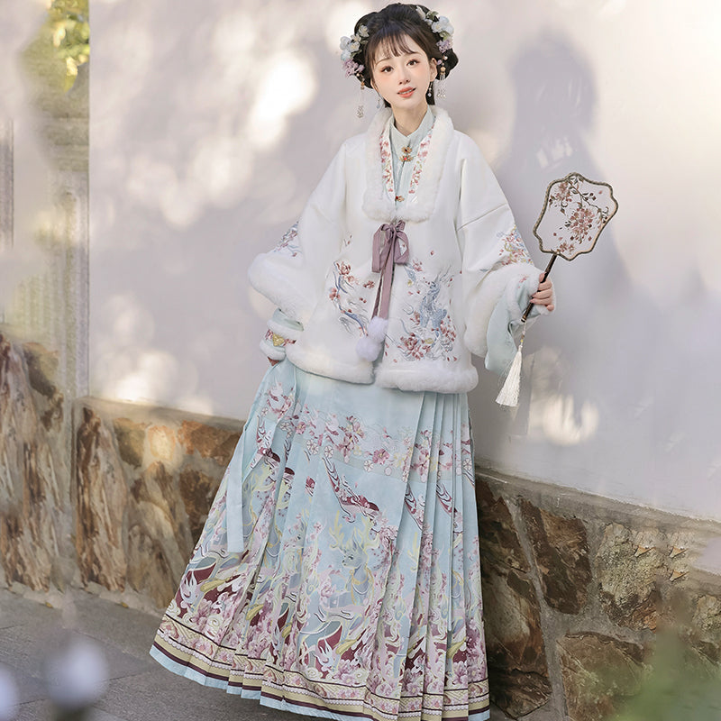 Deer Flowers 一鹿生花 - Mamianqun Ming Dynasty Hanfu Set
