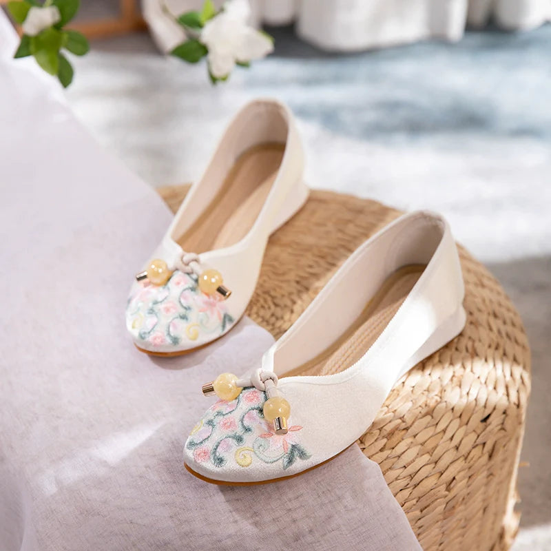 Ellie - Embroidered Cheongsam Shoes