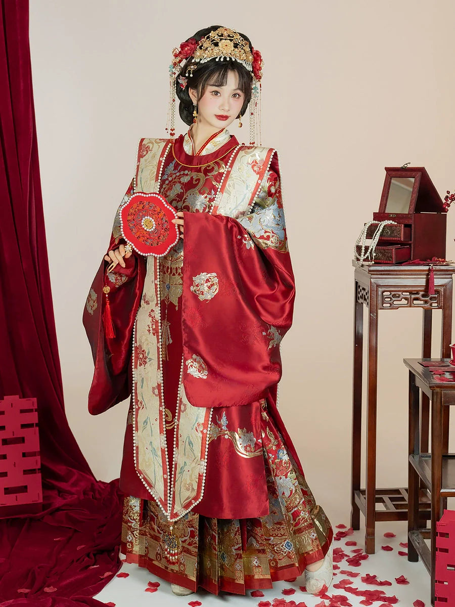 The Ming Dynasty Wedding, Bridal Gown, Gilding 鎏金 (Preorder)