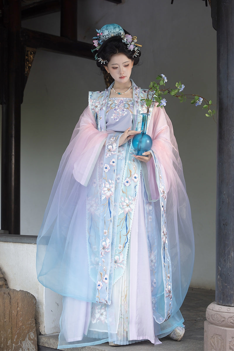Yuyin 余音 - Song Dynasty Style Qiyao Ruqun Hanfu (Preorder)
