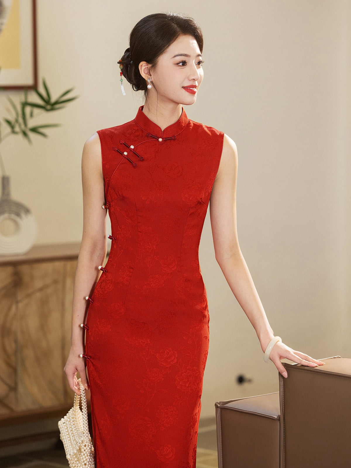 Brewing Happiness - Wedding Cheongsam for Tea Ceremony