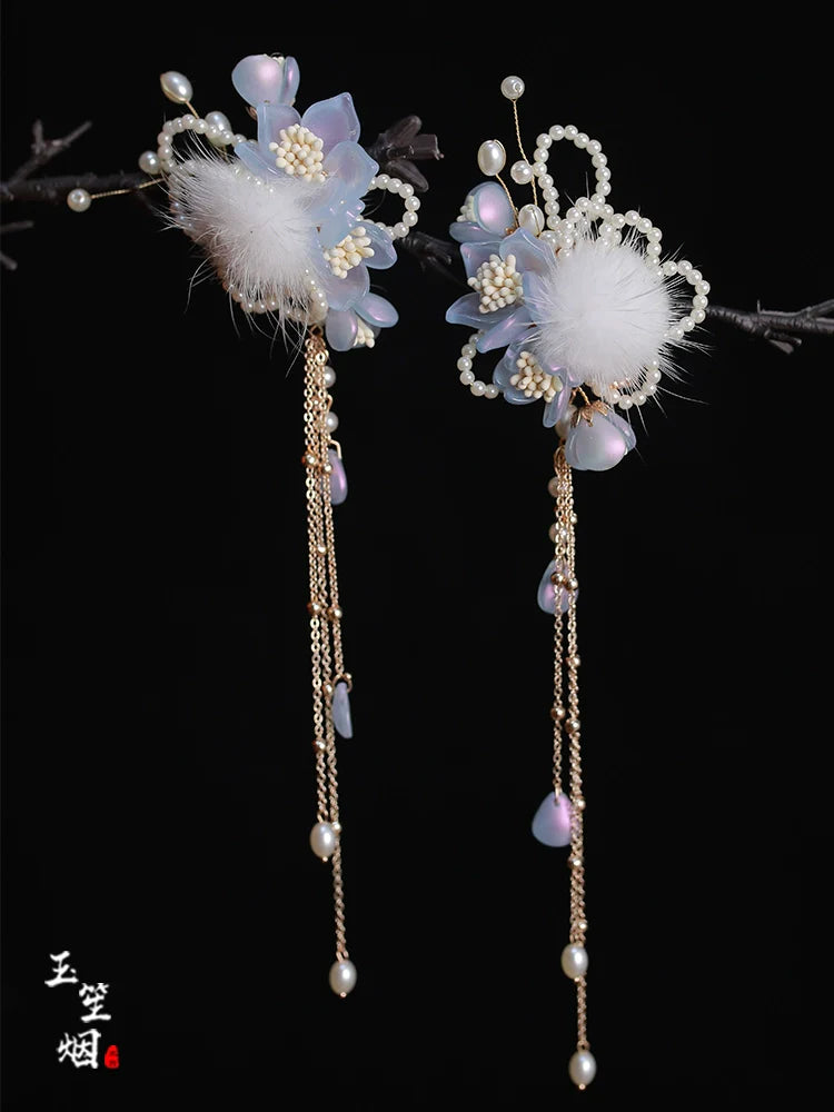 Hair Clips: Riveria