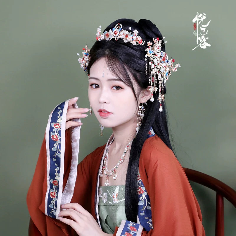Crown: Summer Palace