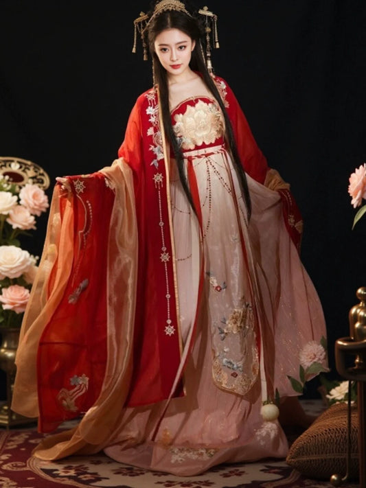 Luochuan 洛川 - The Tang Dynasty Wedding, Bridal Gown (Preorder)