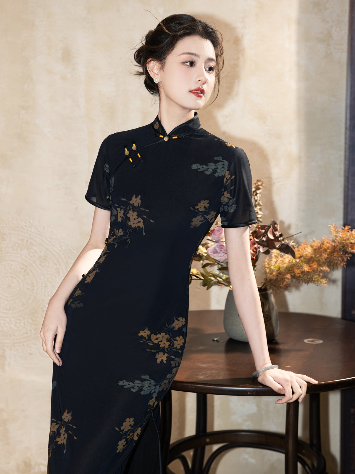 Infatuated 迷恋 - Short Sleeve Retro Long Cheongsam