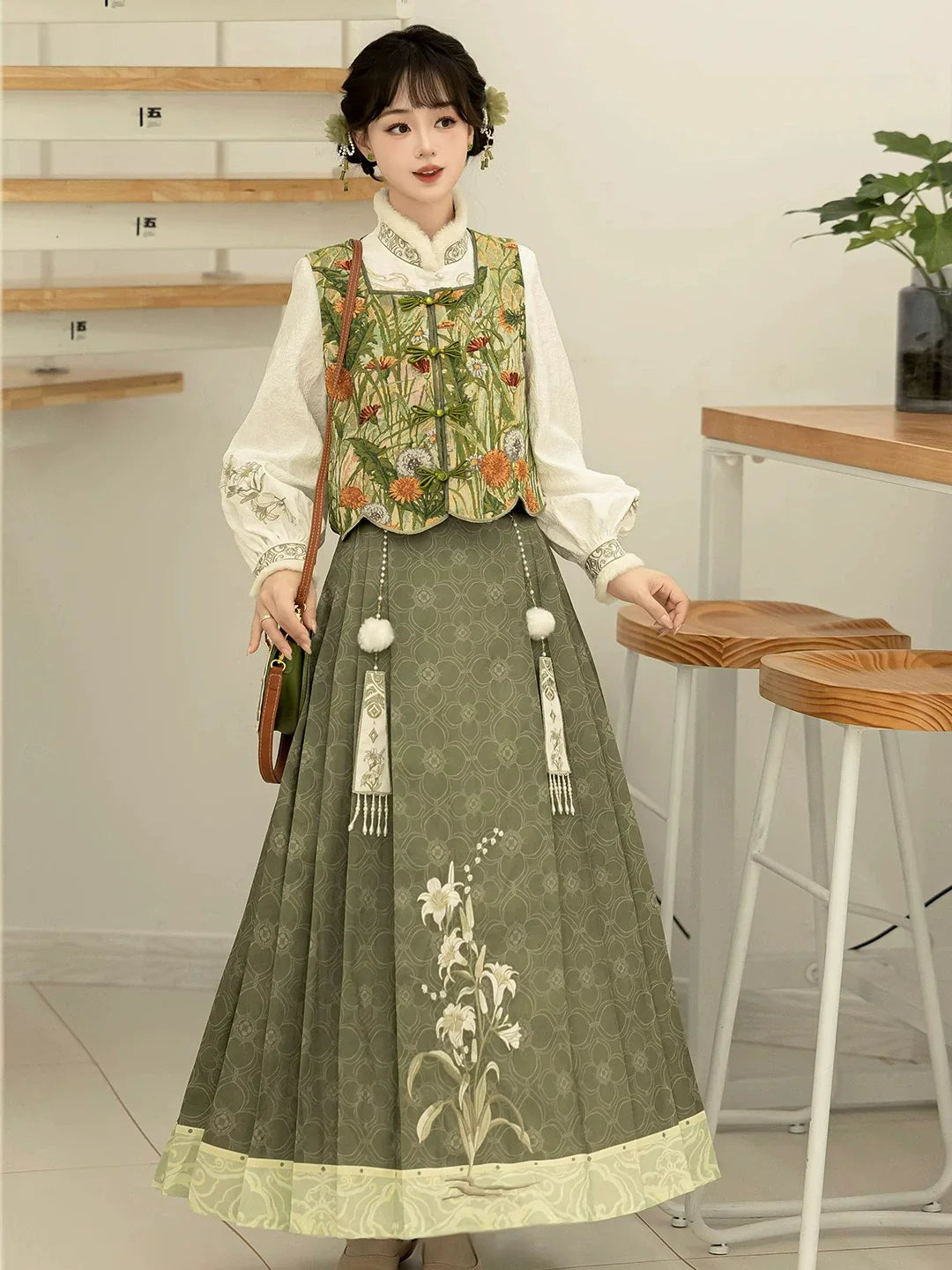 Ming Dynasty Modern Hanfu, The Wizard of Oz 绿野仙踪 (Preorder)