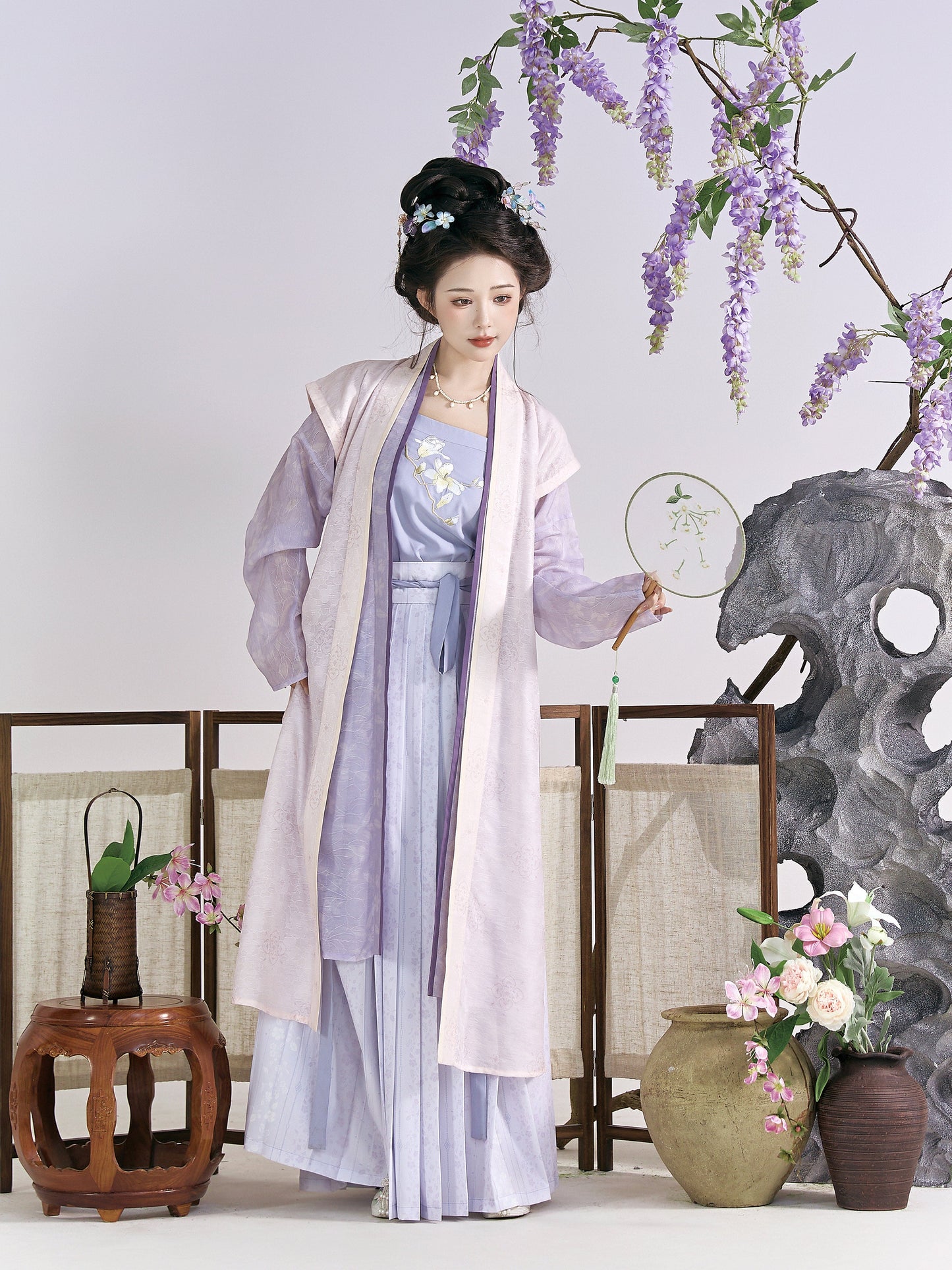 Lilac Rain 丁香雨 - Song Dynasty Style Qiyao Ruqun Hanfu (Preorder)