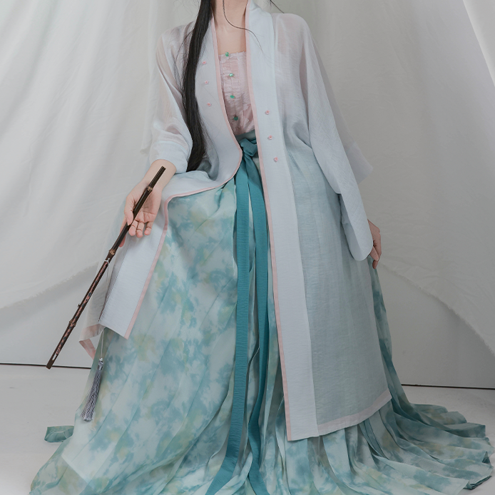 Lotus Blush 荷花娇 - New Chinese Style Song Dynasty Hanfu (Preorder)