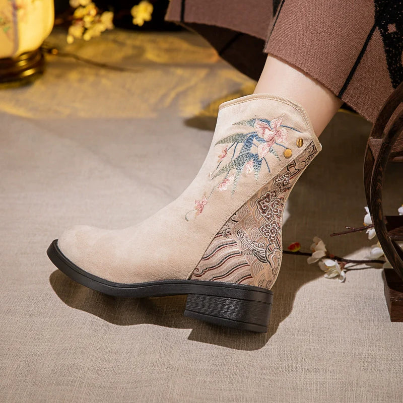 Yuyi – Embroidered Chinese Hanfu Boots