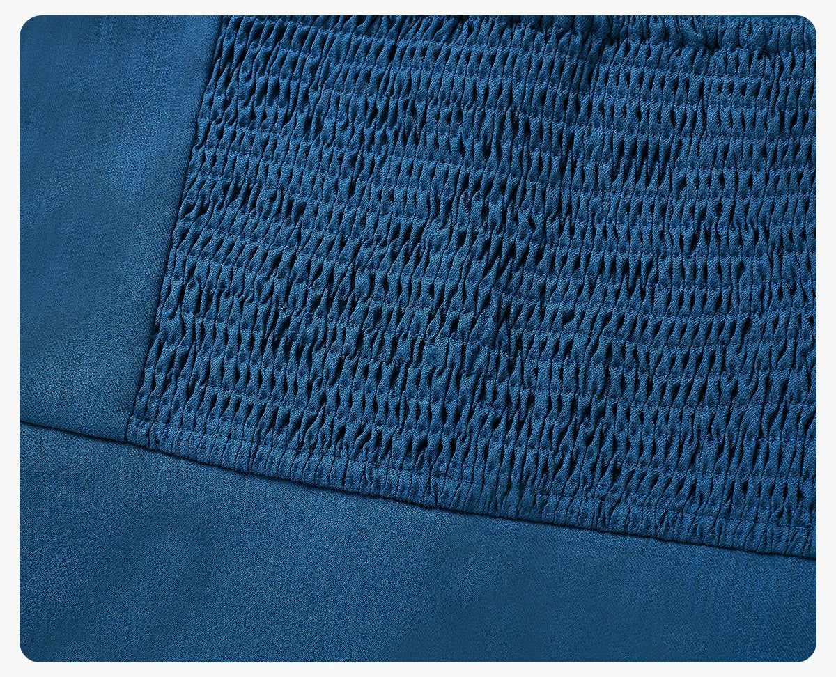 Ming Dynasty Modern Hanfu, Mamianqun, Glaze Blue Branch 釉蓝枝 (Preorder)