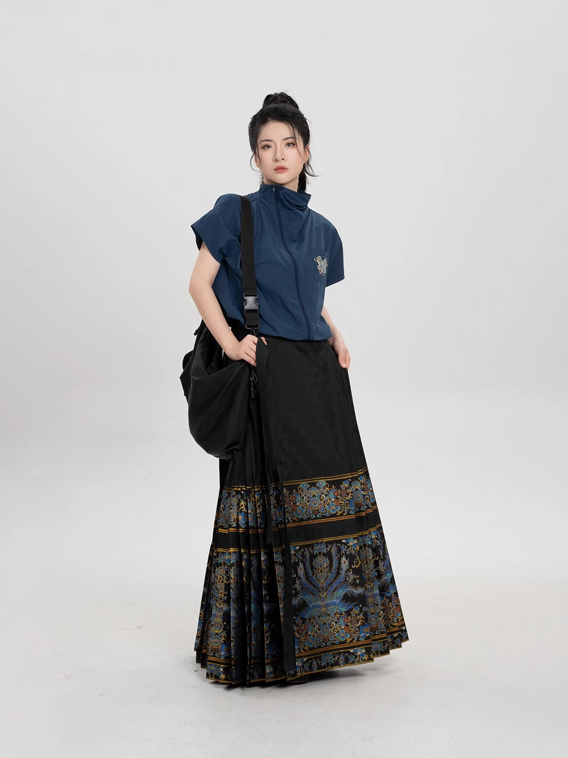 Bingzhi 秉知 - New Chinese Style Zipper Jacket and Mamianqun Set (Preorder)