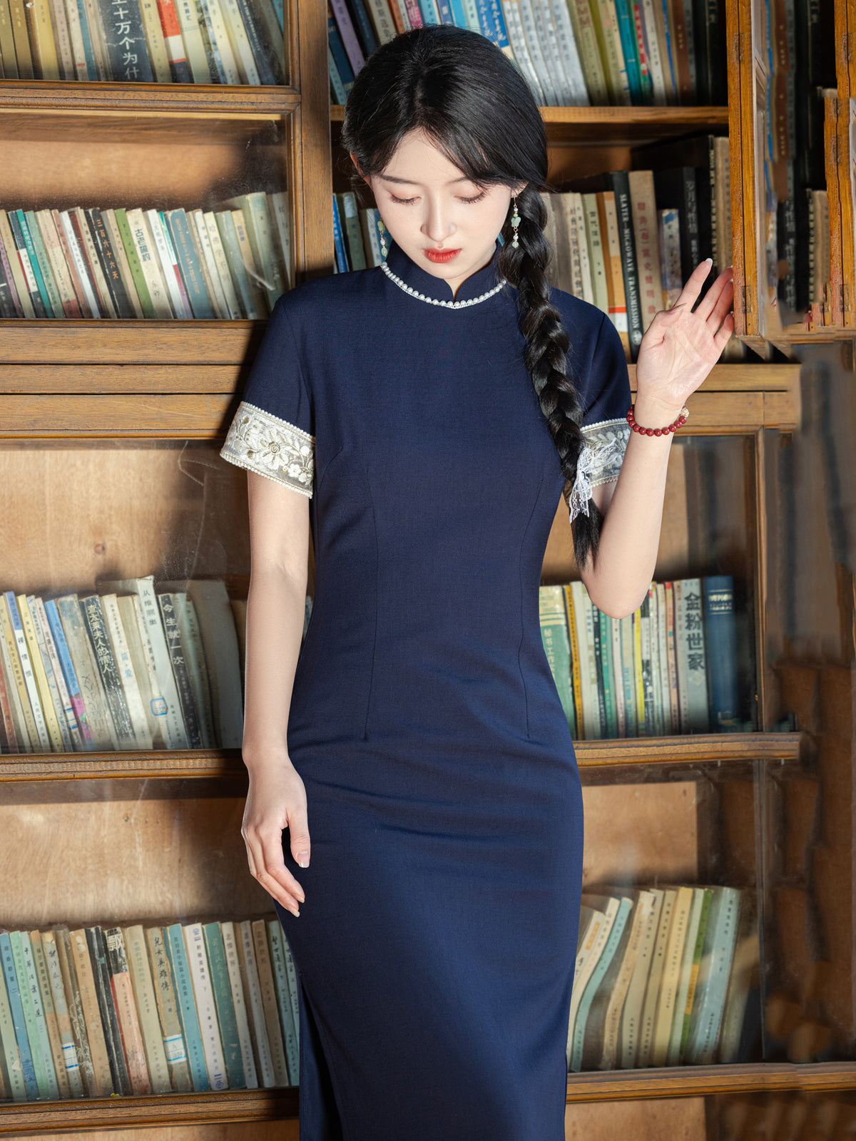 Graduation Season 毕业季 - Short Sleeve Blue Midi Cheongsam