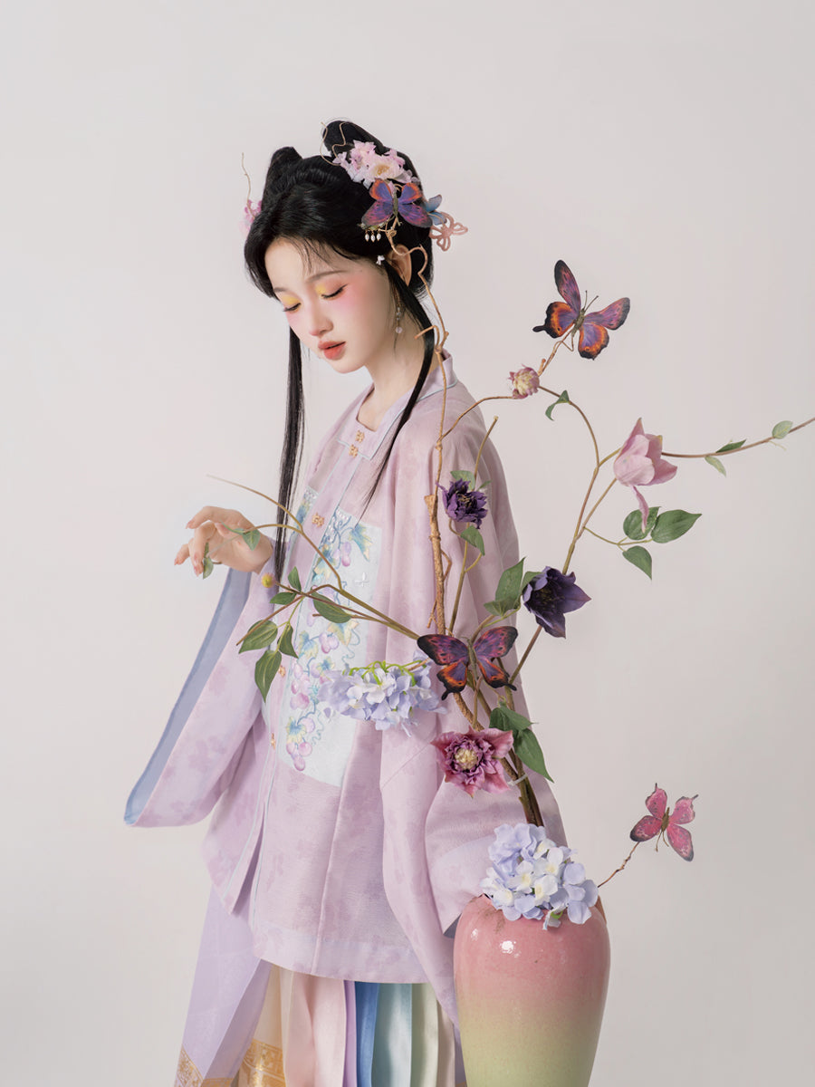 Twilight Rainbow 暮见虹雪 - Pipa Sleeve Top & Mamianqun Ming Dynasty Hanfu Set (Preorder)
