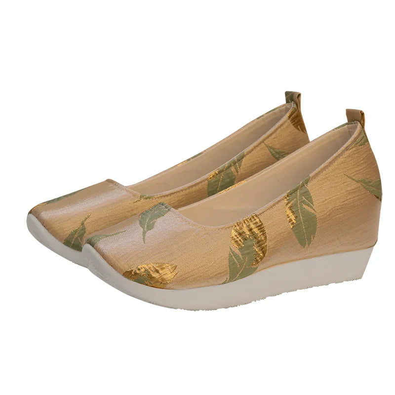 Golden Jade Leaf - Traditional Satin Shoes for Hanfu