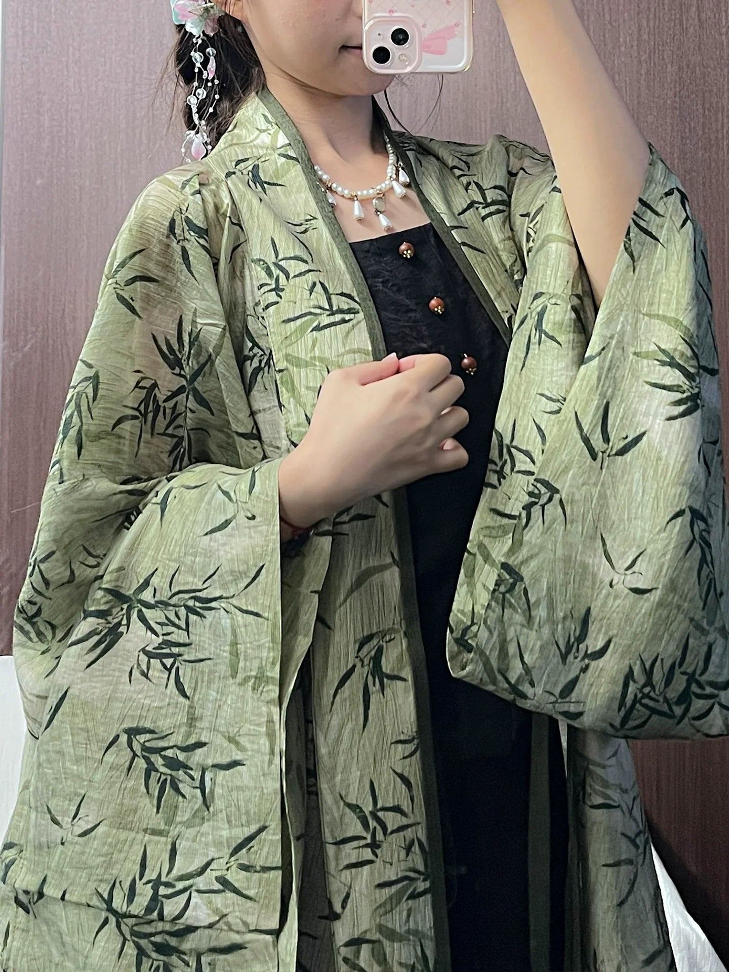 Yujun 玉君 - Modern Wei Jin Northern Dynasties Bamboo Cardigan (Preorder)