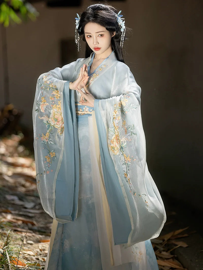 Ten Miles of Spring 春风十里 - Wei Jin Princess Style Qiyao Ruqun