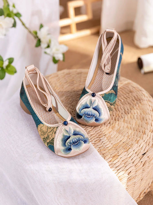 Eleanor - Embroidered Qipao Shoes