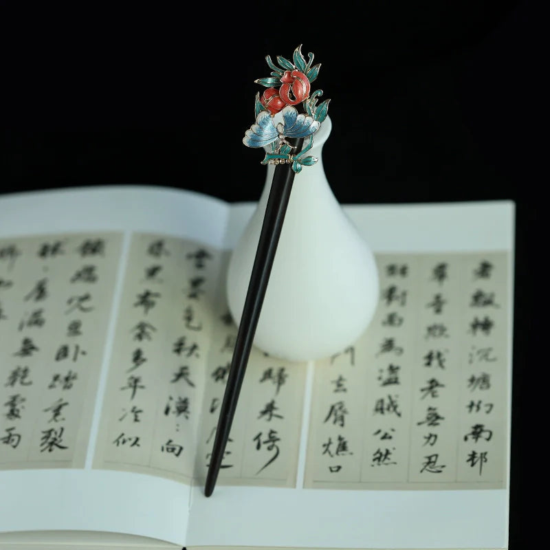 Ebony Hair Stick: Wanghua