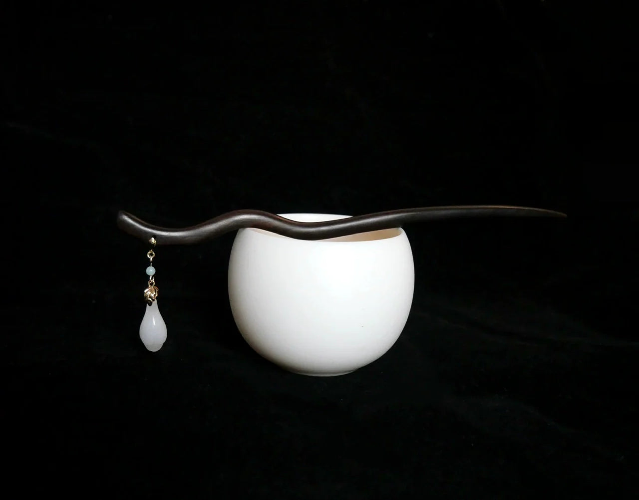 Ebony Hair Stick: Magnolia
