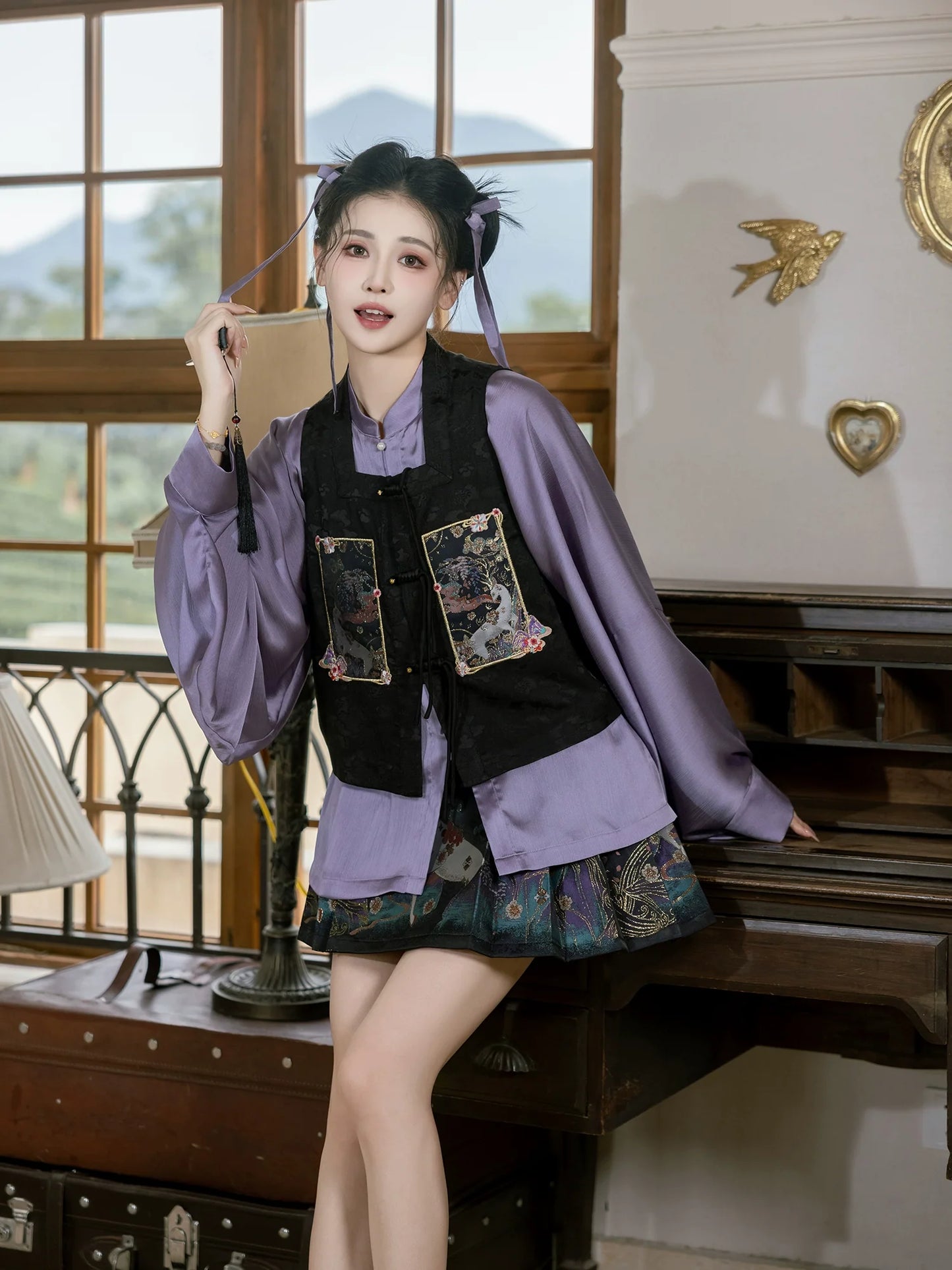 Ming Dynasty Modern Hanfu and Mamianqun, Xianlu Shadow 仙麓影