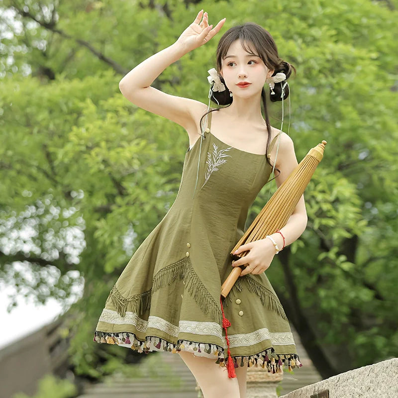 Qi Lolita Ming Dynasty Hanfu Cottage Inspired Dress, Rusty Green
