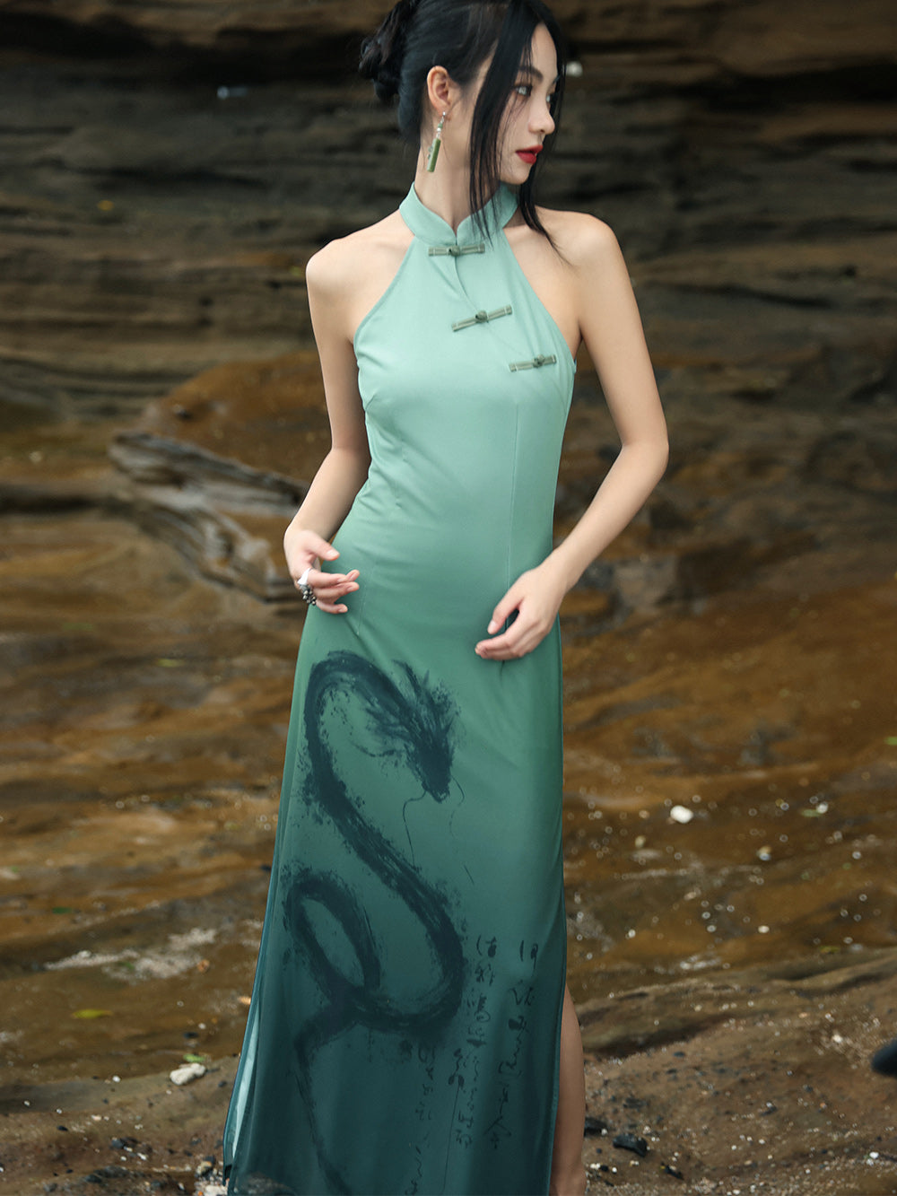 Dragonia - Women's Summer New Chinese Style Halter Neck Cheongsam Dress