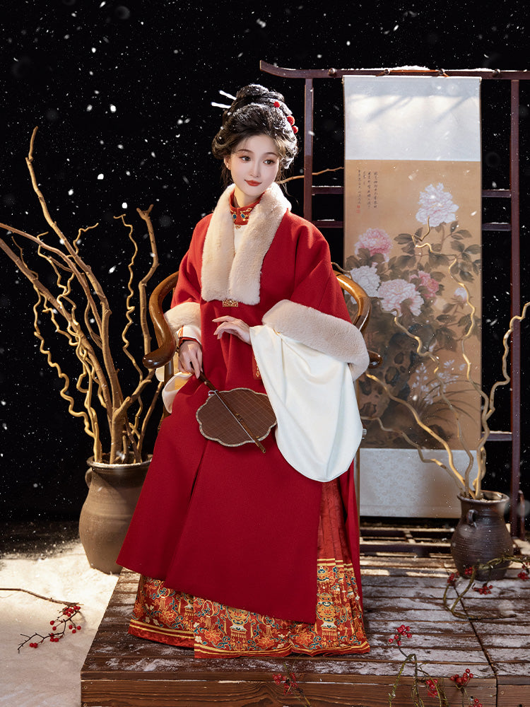 Festiva - Fur Coat & Mamianqun Ming Dynasty Hanfu Set