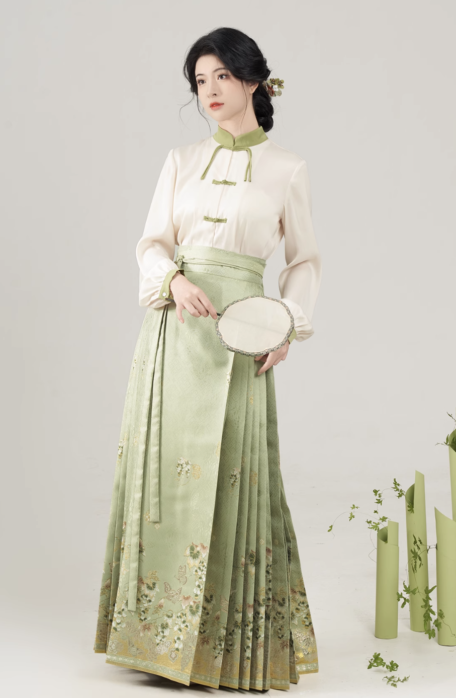 Ming Dynasty Modern Hanfu, Mamianqun, Sunshine Rose 阳光玫瑰 (Preorder)
