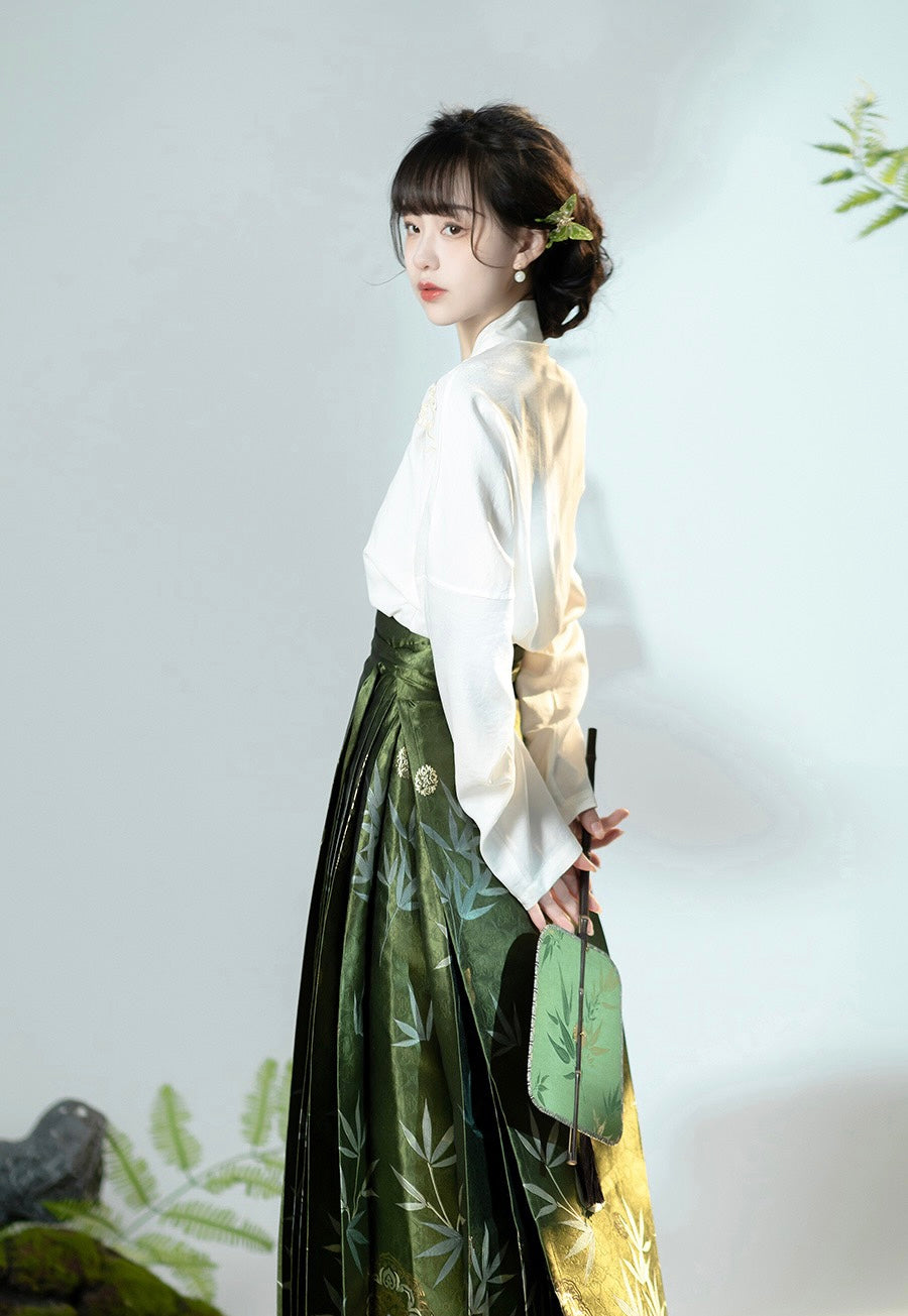 Ming Dynasty Modern Hanfu, Mamianqun, Bamboo Grove (Preorder)