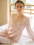 Vintage Lace Trim Floral Nightgown