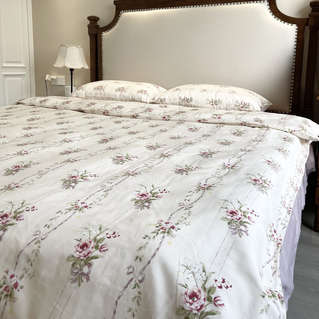 Blushing Rose Garden Bedding Set
