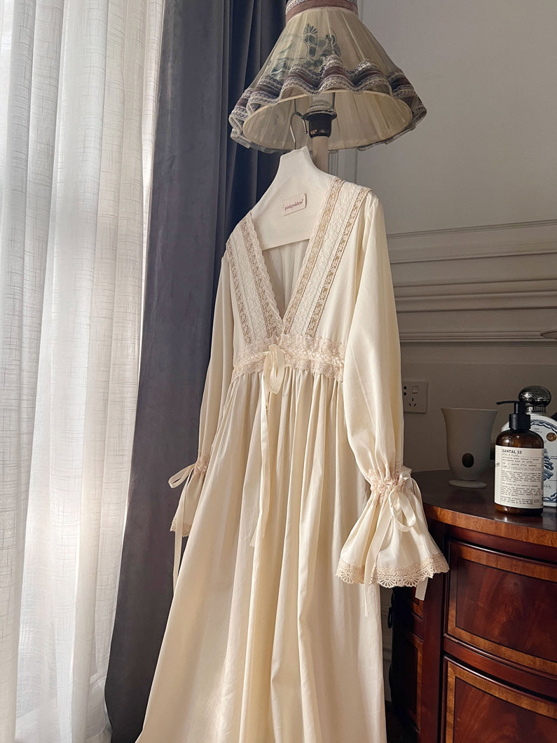 Retro Vintage Lace Dreams Nightgown