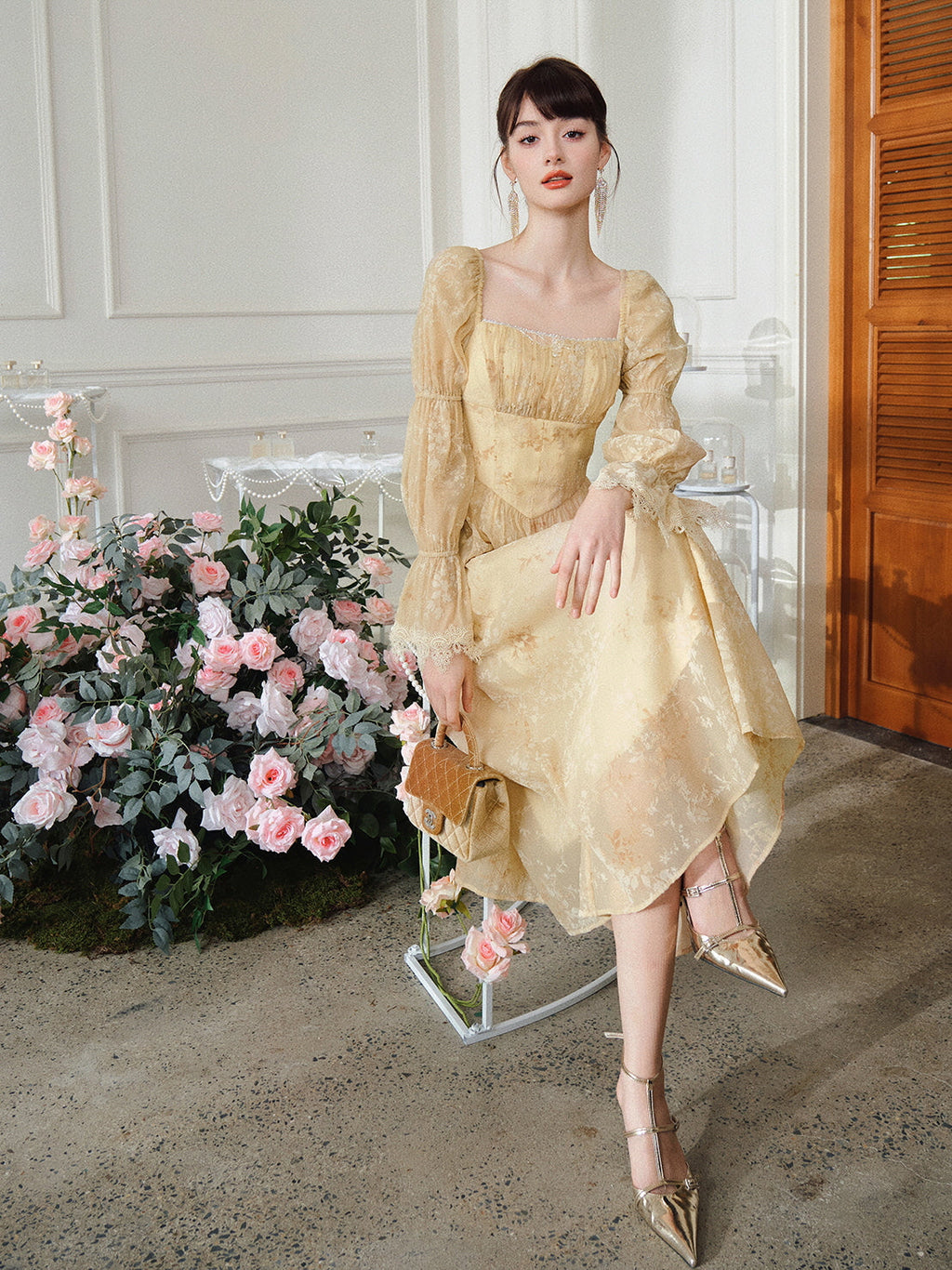 Golden Blooms Vintage-Inspired Dress