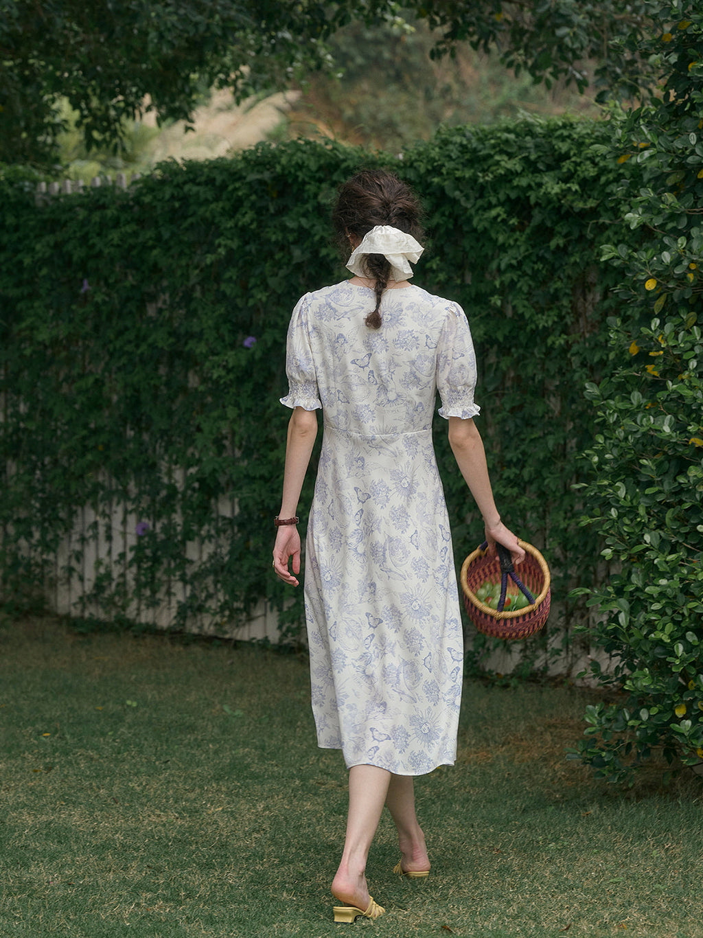 Daisy's Whimsical Garden Dress