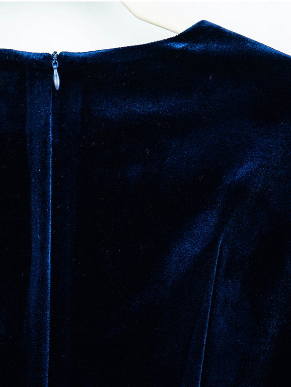 Midnight Elegance Velvet Wrap Dress