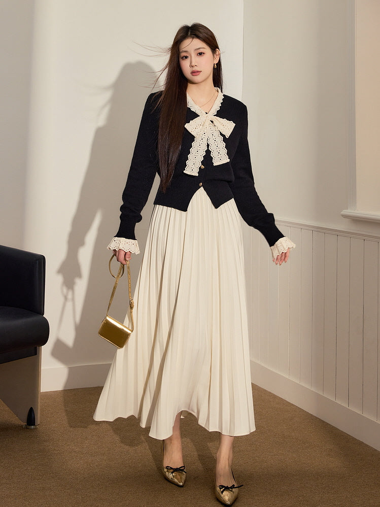 Timeless Ivory Pleated Skirt