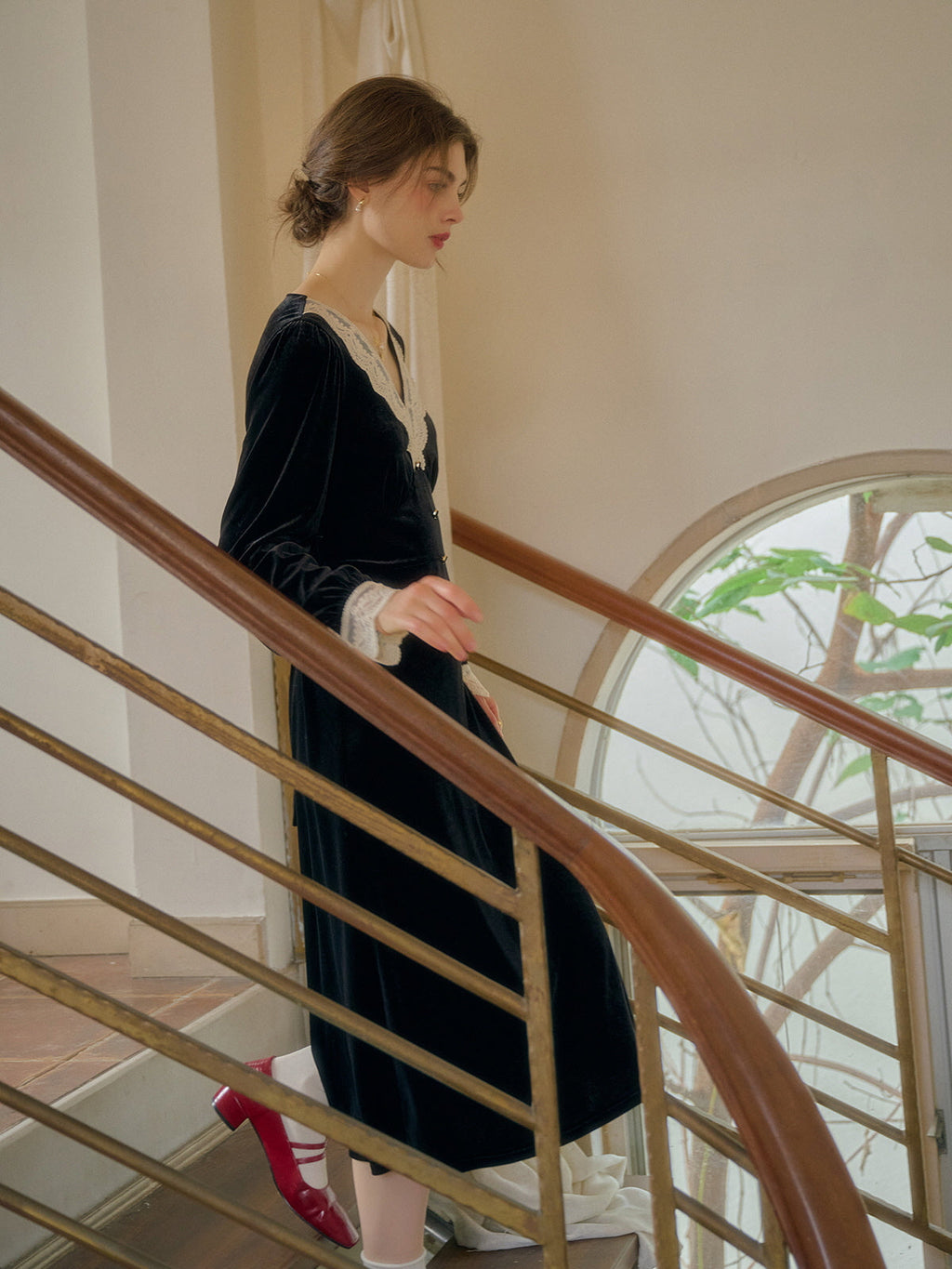 Lace Trim Vintage Velvet Elegance Dress