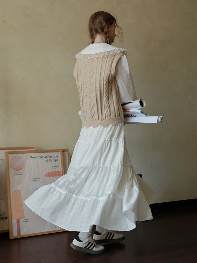 Dreamy Lace Tiered Maxi Skirt