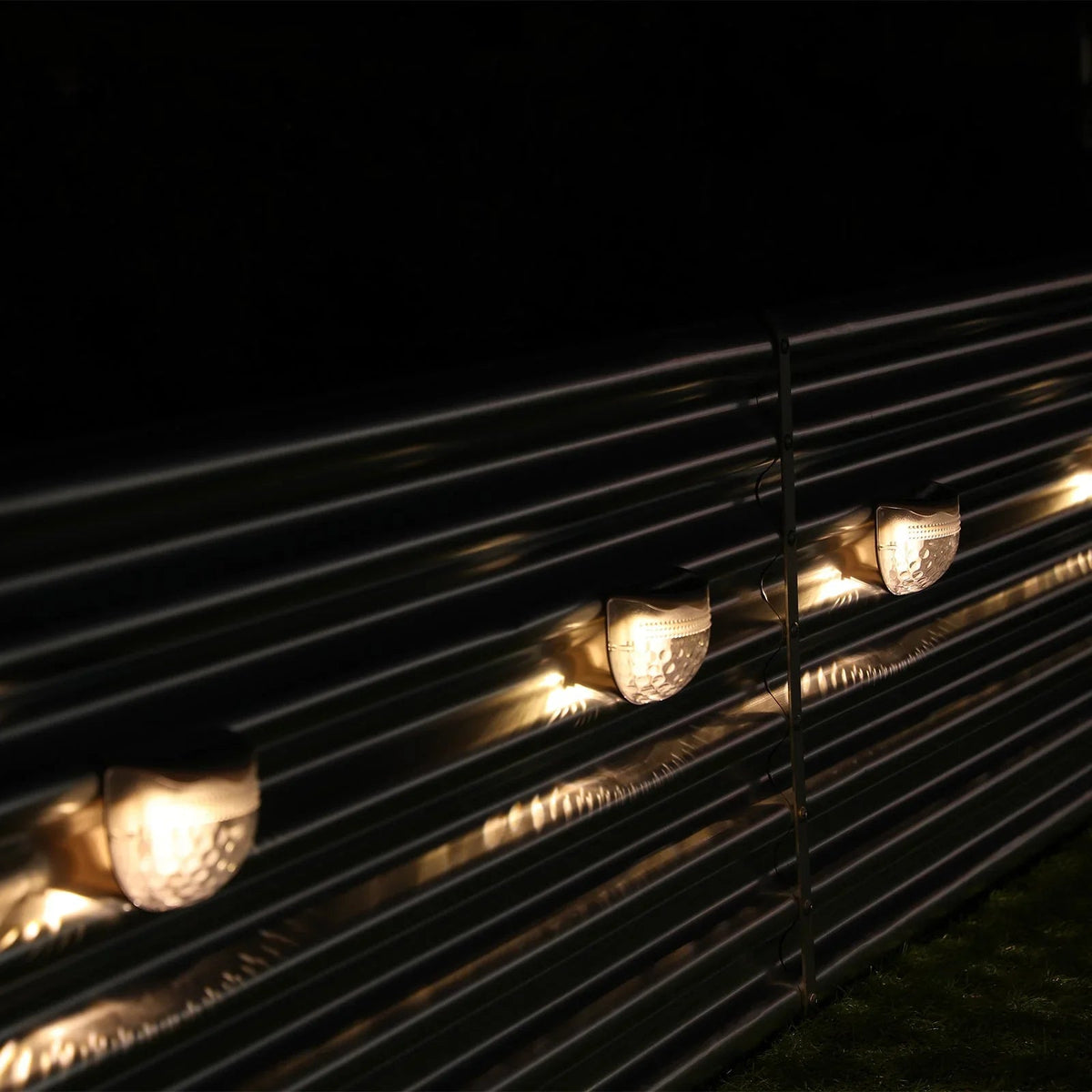 Solar Garden Light – Magnetic Mount, Waterproof, 5-8Hr Runtime — view 5