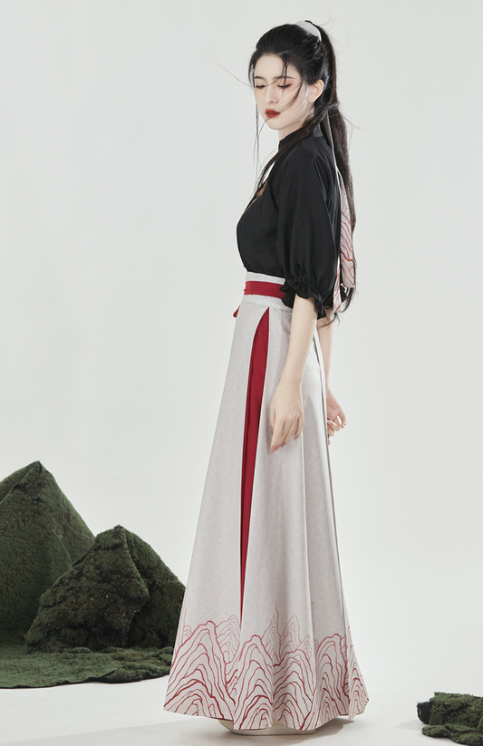 Modern Hanfu, Millicent
