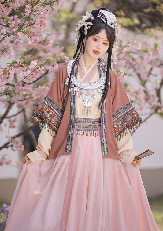 Miao Ethnic: Alexandrine