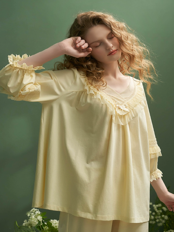 Sunny Lace Frills Pajamas
