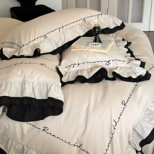 French Lettering Frill Bedding Set