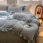 French Palace Velvet Bedding Set
