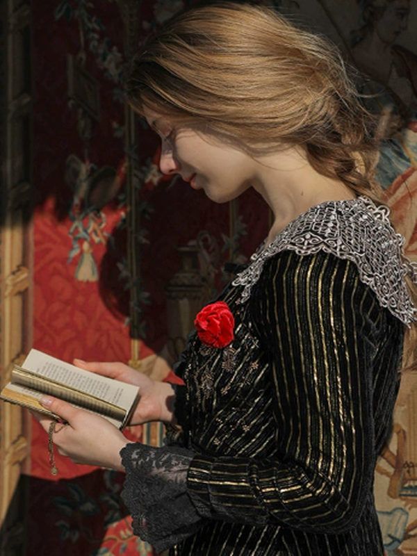 Golden Twilight Lace Dress