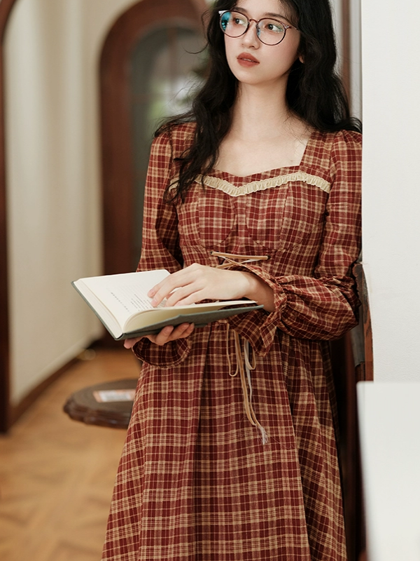 Vintage French Chic Checkered Dress