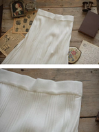 Elegant White Pleated Skirt